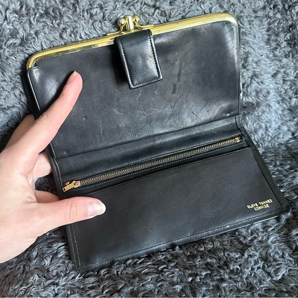 On-Trend Vintage Cow Leather & Hide Wallet - Picture 3 of 8